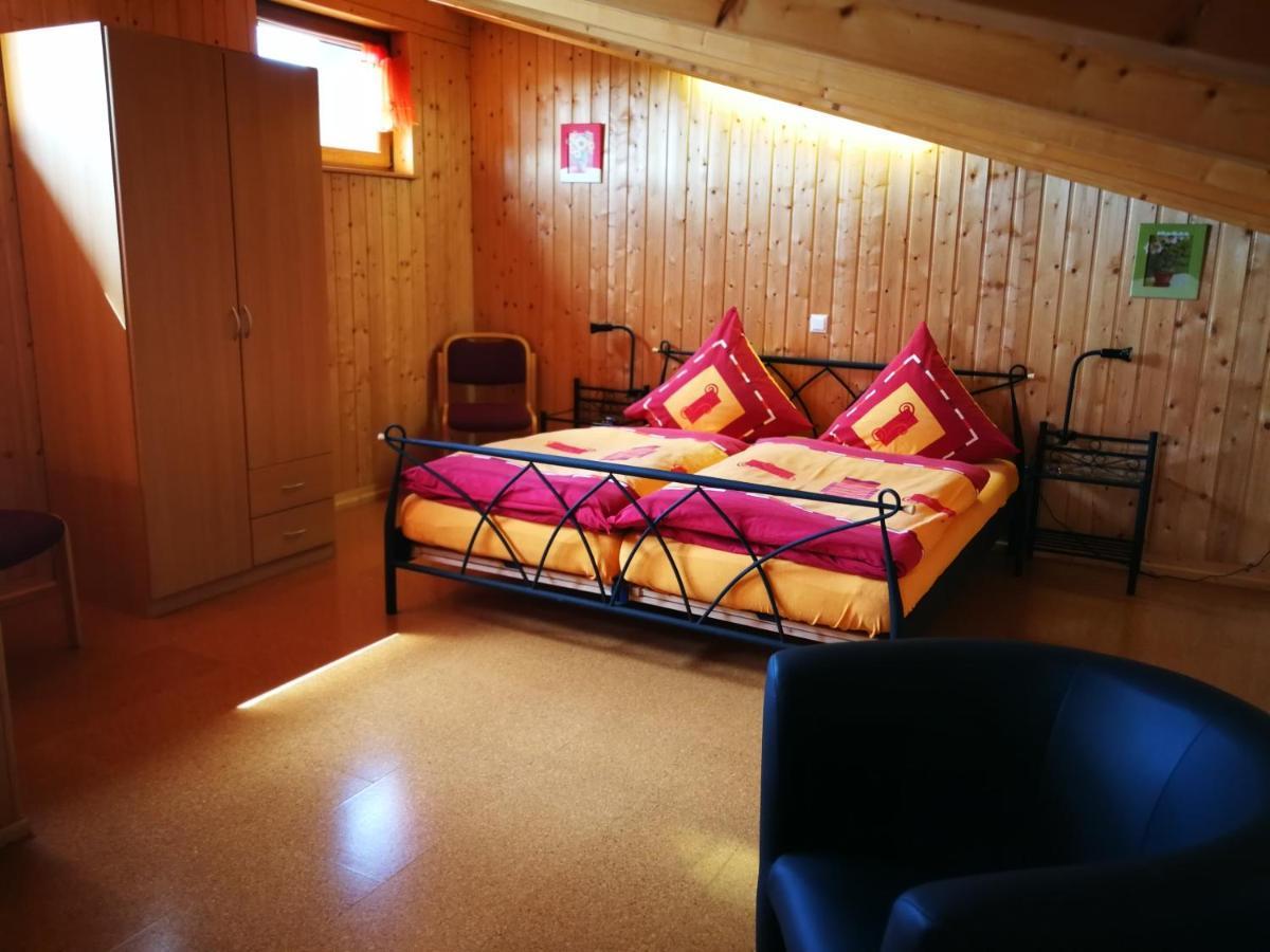 Winzerhof Spengler Guest House Kulsheim Екстериор снимка