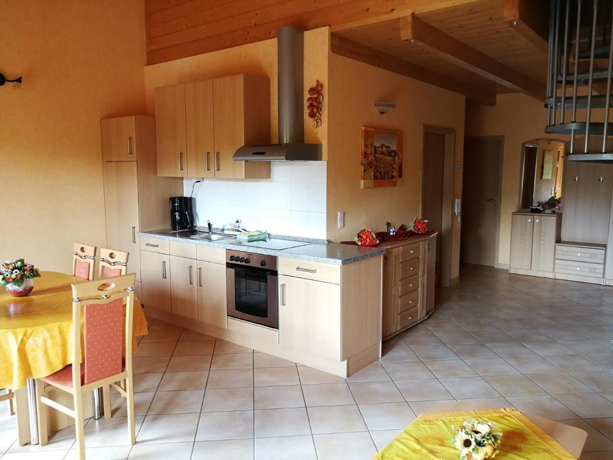 Winzerhof Spengler Guest House Kulsheim Екстериор снимка