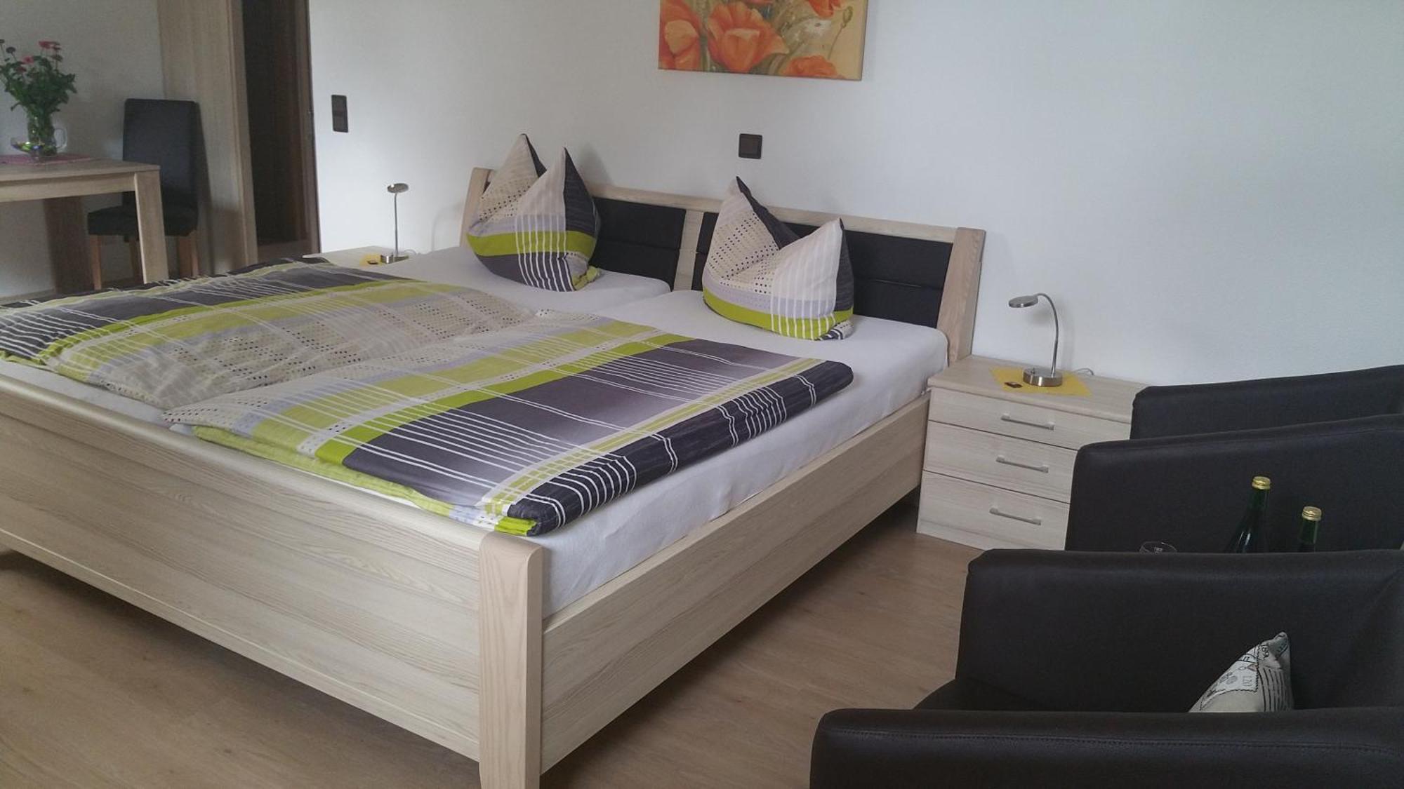 Winzerhof Spengler Guest House Kulsheim Екстериор снимка