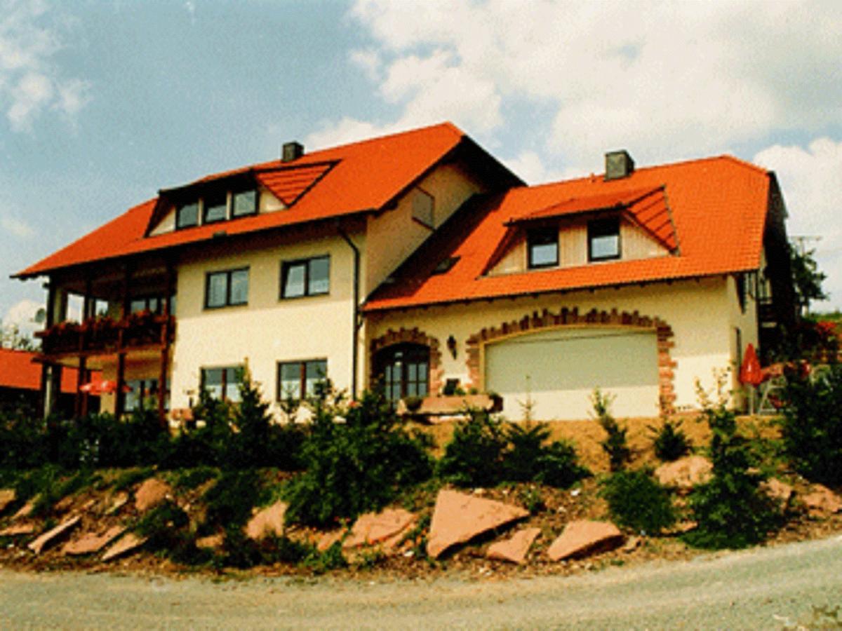 Winzerhof Spengler Guest House Kulsheim Екстериор снимка